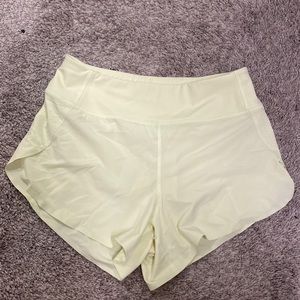 Athleta Run With It 3.5” Short